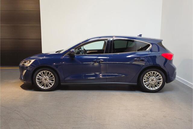 Ford FOCUS 1.0 EcoBoost Titanium Business - Automaat - Stoel/Stuurverwarming - Adaptive cruisecontrol - Apple Carplay/Android Auto - Head-up display