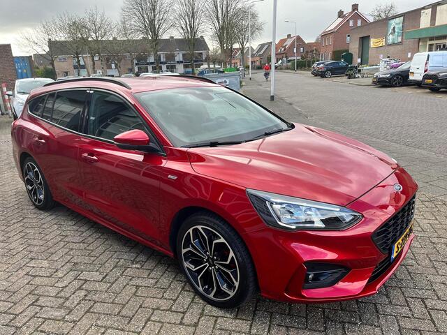 Ford FOCUS Wagon 1.0 EcoBoost Hybrid 155 PK ST-Line X Business l Volledige onderhoudshistorie aanwezig l