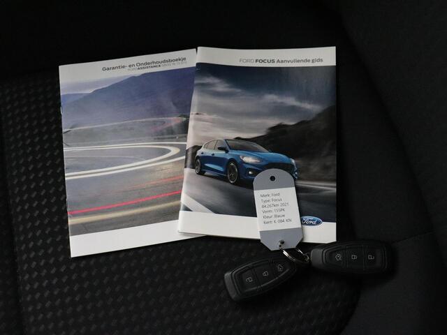 Ford FOCUS Wagon 1.0 EcoBoost Hybrid ST Line X Business | ACC | Virtual Cockpit | Camera | Winterpakket!