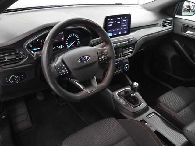 Ford FOCUS 1.0 EcoBoost Hybrid ST Line Style | Winterpack | Cruise Control Adaptief | Dodehoekdetectie | Parkeercamera |