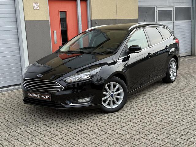 Ford FOCUS Wagon 1.0 Titanium, Navi, Trekhaak, NEW Distributieriem