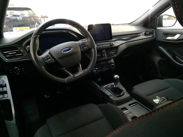 Ford FOCUS 1.0 EcoBoost Hybrid 155PK ST Line X LED | B&O AUDIO | CRUISE | ECC | LMV