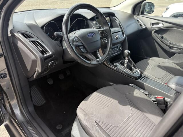 Ford FOCUS Wagon 1.0 Titanium