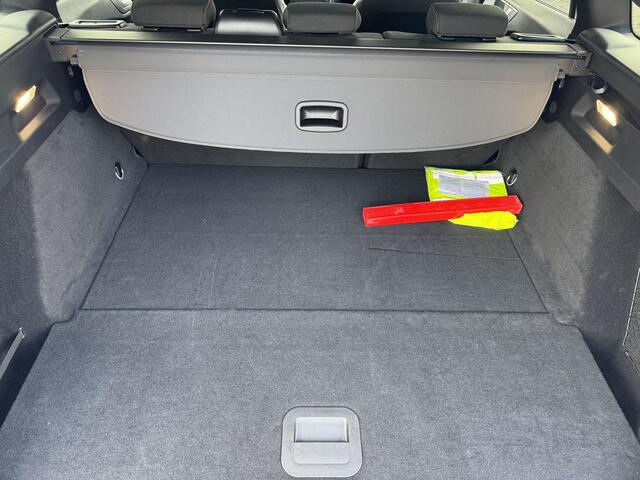 Ford FOCUS Wagon 1.0 EcoBoost Hybrid ST Line 125pk | Winter Pack | BLISS | Adaptieve Cruise Control | Achteruitrijcamera | 17 Inch Velgen | SYNC 4