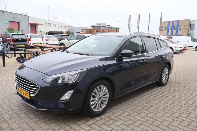 Ford FOCUS Wagon 1.0 Titanium X Business 1e Eigenaar | Volledig Onderh | BTW | NAP | Camera | Navi | Carplay | Elek Klep | Cruise | Bots | Keyless | Full Led | PDC