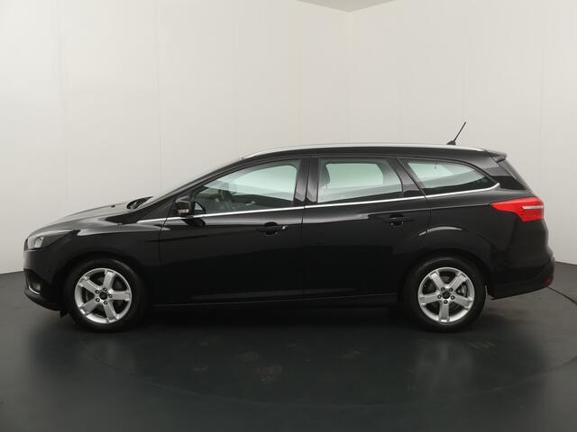 Ford FOCUS Wagon 1.0 Titanium | Navigatie | Parkeersensoren |