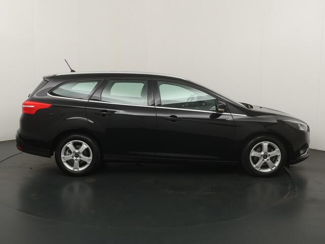 Ford FOCUS Wagon 1.0 Titanium | Navigatie | Parkeersensoren |