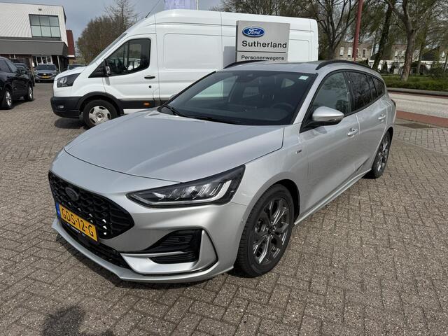 Ford FOCUS Wagon 1.0 EcoBoost Hybrid ST Line 125pk | Winter Pack | BLIS | Adaptieve Cruise Control | Achteruitrijcamera | 17 Inch Velgen | SYNC 4