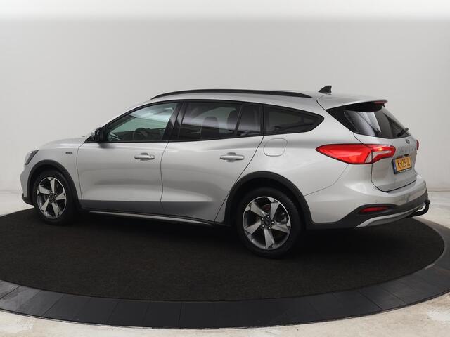 Ford FOCUS 1.0 EcoBoost Hybrid Active | Stoelverwarming | Trekhaak | Camera | Stuurverwarming | Carplay | Keyless | Full LED | Navigatie | Parkeerhulp | Climate control | Cruise control