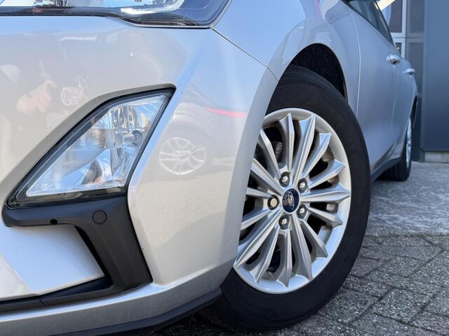 Ford FOCUS 1.0 EcoBoost Trend Edition Business - Navigatie - Climate Control - Stoelverwarming