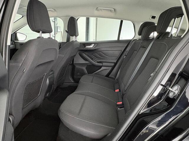 Ford FOCUS Wagon 1.0 EcoBoost Titanium Business | TREKHAAK | CARPLAY | CLIMA |