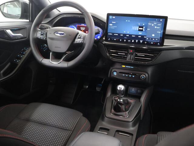 Ford FOCUS Wagon 1.0 EcoBoost Hybrid ST Line X | Elekt. Wegklapbare Trekhaak | Winterpakket | Cruise Control Adaptief | Parkeercamera | Head-Up | Navigatie |