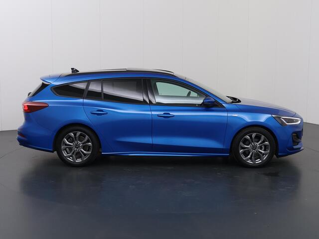 Ford FOCUS Wagon 1.0 EcoBoost Hybrid ST Line X | Elekt. Wegklapbare Trekhaak | Winterpakket | Cruise Control Adaptief | Parkeercamera | Head-Up | Navigatie |