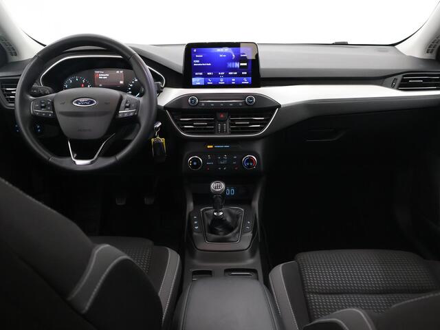 Ford FOCUS Wagon 1.0 EcoBoost Hybrid Trend Edition Business | 155PK | Winterpack | Dodehoekdetectie | Navigatie | Parkeercamera |