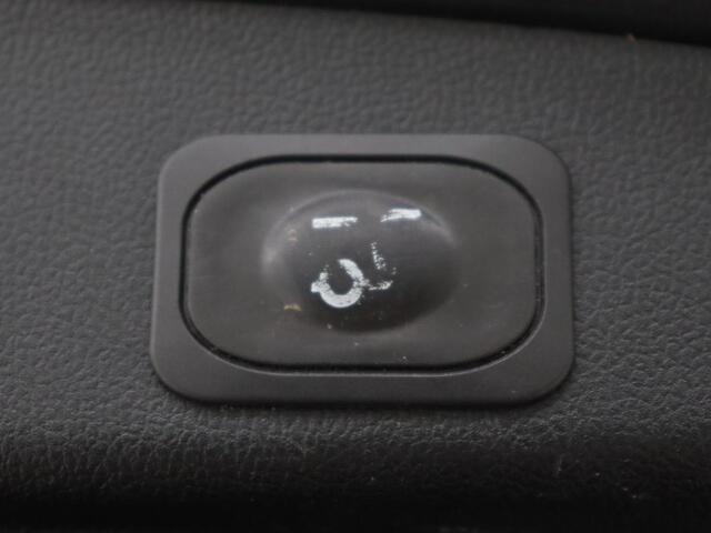 Ford FOCUS 1.5 EcoBoost ST Line X | Trekhaak | B&O Sound | Camera | Carplay | Navigatie | Climate control | Full LED | Keyless | Cruise control | Bluetooth | Digital Cockpit