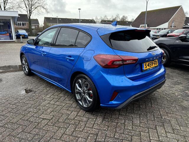 Ford FOCUS 1.0 EcoBoost Hybrid ST Line X | Bellen voor bezichtiging | 125pk Trekhaak | Winterpack | Achteruitrijcamera | Nederlandse auto