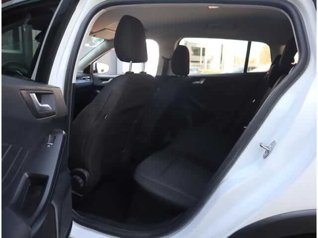 Ford FOCUS Wagon 1.0 EcoBoost Active Business Deurvanger/ Stoel-stuurverwarming Handgeschakeld