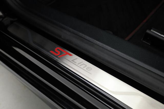 Ford FOCUS Wagon 1.0 EcoBoost Hybrid ST Line X | Dig. Cockpit | Winter Pack | Trekhaak | Adapt. Cruise | Camera | B&O | CarPlay | Keyless