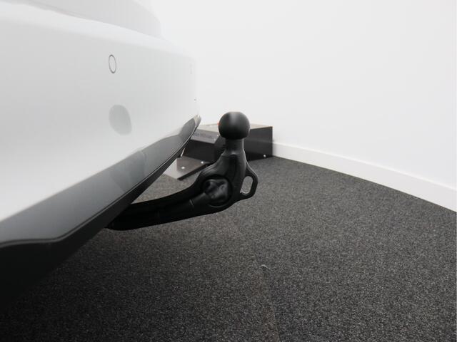 Ford FOCUS Wagon 1.0 EcoBoost Hybrid Trend Edition Business/ trekhaak/ zeer mooi!