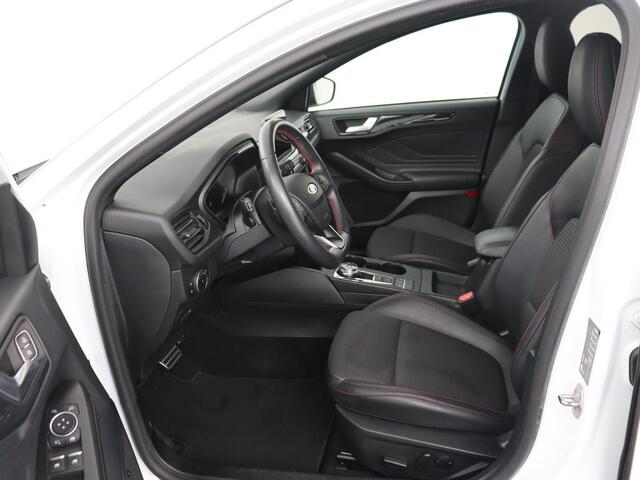 Ford FOCUS 2.0 EcoBlue ST Line X | Stoelverwarming | Adaptive cruise | Half leder | Elektrische stoel | Camera | Carplay | Navigatie | Stuurverwarming | Full LED | Parkeerhulp | Climate control | B&O Sound