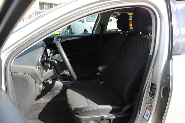 Ford FOCUS Wagon 1.0 EcoBoost Hybrid Titanium