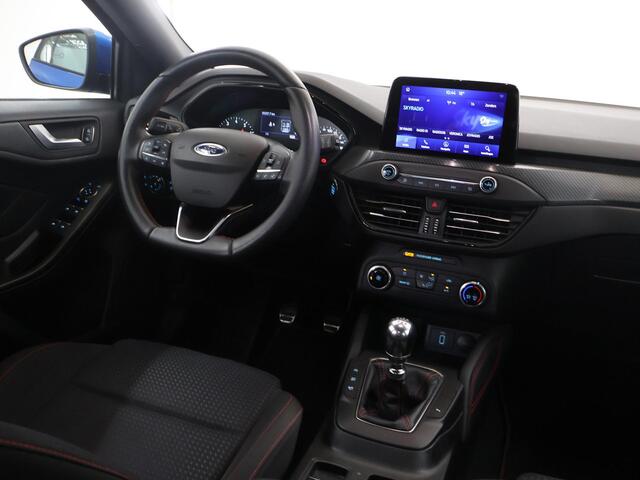 Ford FOCUS Wagon 1.5 EcoBoost ST Line Business | 182 PK | Trekhaak | Navigatie | Cruise Control Adaptief | Parkeersensoren |