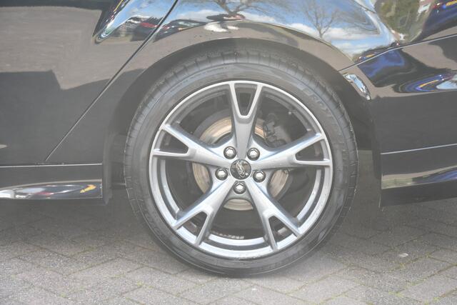 Ford FOCUS Wagon 1.0 ST-Line. PDC, Cruise, Clima, BJ 2018, Org NL!