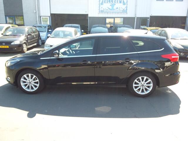 Ford FOCUS Wagon 1.0 Titanium
