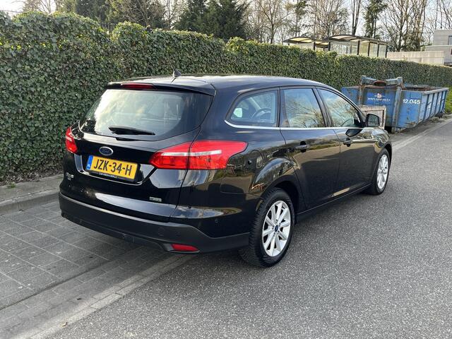 Ford FOCUS Wagon 1.0 Titanium * Automaat * Carplay * Nieuwe Distributie * Garantie