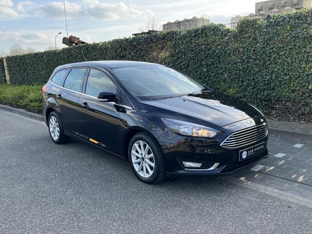 Ford FOCUS Wagon 1.0 Titanium * Automaat * Carplay * Nieuwe Distributie * Garantie