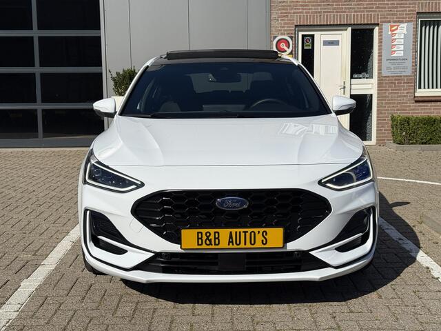 Ford FOCUS 1.0 EcoBoost Hybrid 155pk Automaat ST-Line X l PANO-DAK l 18-INCH l BLISS l CAMERA l ECC l FULL-LED l NAVI l STOEL/STUUR-VERW. l 18.000km