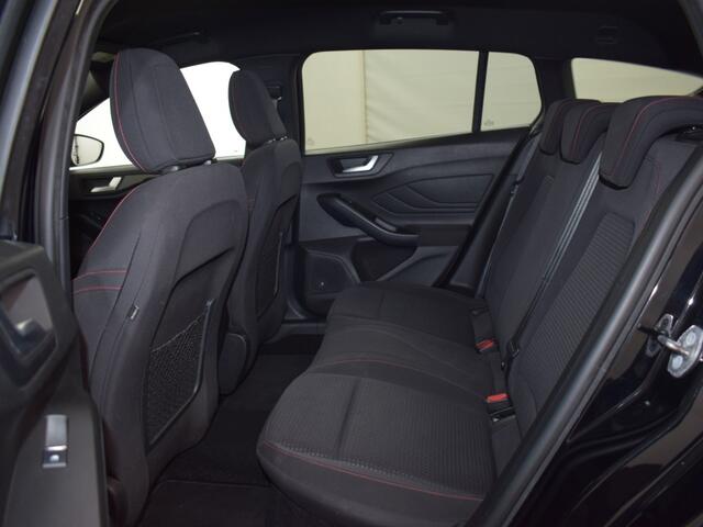Ford FOCUS Wagon 1.0 EcoB. ST Line | Automaat o LED o Camera o Keyless o 18 inch