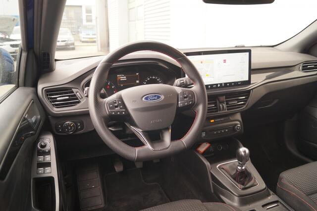 Ford FOCUS Wagon 1.0 EcoBoost Hybrid ST Line -NAVI-ECC-