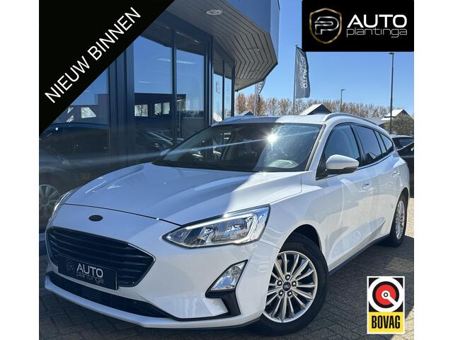 Ford FOCUS Wagon 1.0 EcoBoost Titanium Business 125PK | Zeer Nette Staat | NL AUTO | 2e Eigenaar | Volledige Onderhoudshistorie | Navigatie | Trekhaak | Parkeersensoren Voor en Achter | 2 Sleutels | Privacy Glass |