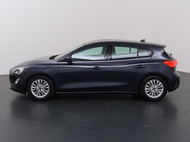 Ford FOCUS 1.0 EcoBoost Titanium Business | Trekhaak | Winterpakket | Navigatie | Cruise Control Adaptief | Climate Control |