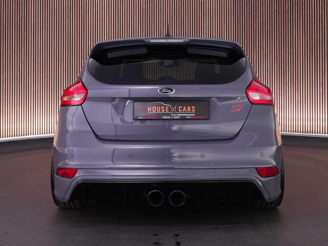 Ford FOCUS ST-3 2.0 290pk PERFORMANCE PACK |BullX|Maxton|KW schroefset|elek. stoelen|Apple Carplay|bi-xenon|winterpack|19" Performance wielen|