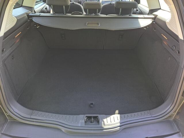 Ford FOCUS Wagon 1.0 Titanium Airco/Cruise control/Navigatie