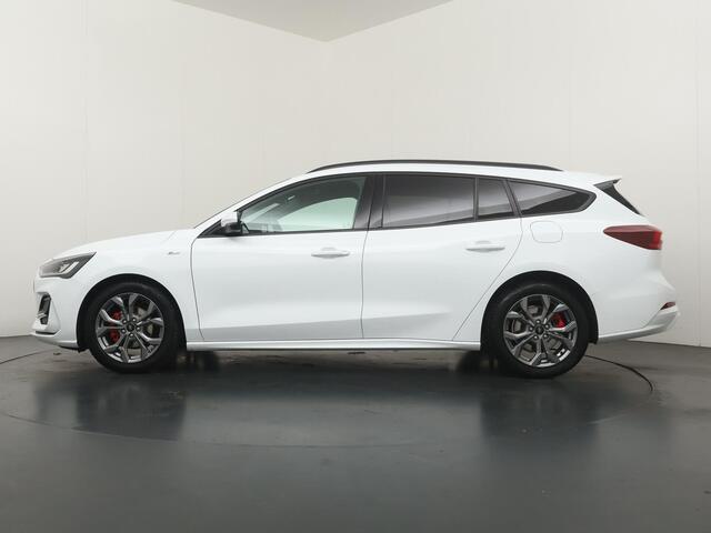 Ford FOCUS Wagon 1.0 EcoBoost Hybrid ST Line X - Automaat - Navigatie - Trekhaak - Climate Controle