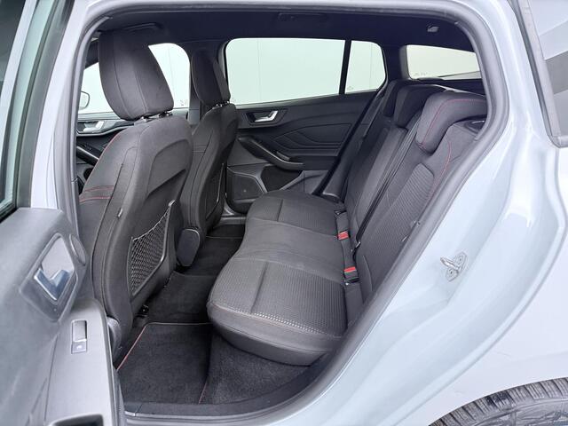Ford FOCUS Wagon 1.0 EcoBoost Hybrid ST Line X - Automaat - Navigatie - Trekhaak - Climate Controle