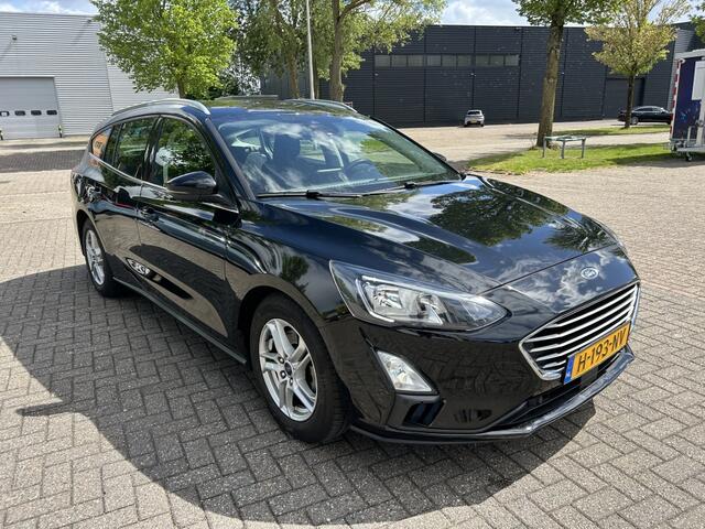 Ford FOCUS Wagon 1.0 EcoB Ed. bns CARPLAY NAVI PDC CRUISE NAP!