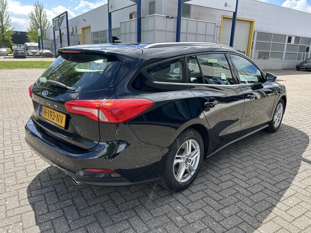 Ford FOCUS Wagon 1.0 EcoB Ed. bns CARPLAY NAVI PDC CRUISE NAP!