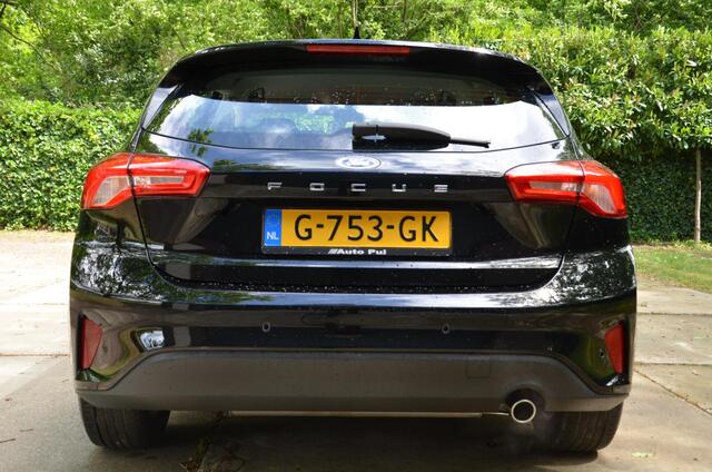 Ford FOCUS 1.0 EcoBoost Titanium Business Navi/Pdc/Ecc/Led/Stoel Stuur & ruitverwarming/Cr-Controle/Achteruitrij camera/Lmv
