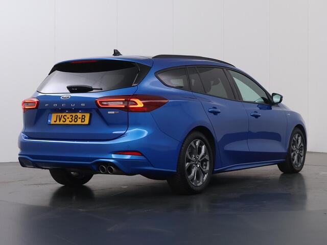 Ford FOCUS Wagon 1.0 EcoBoost Hybrid ST Line X | Afneembare Trekhaak | Winterpakket | Cruise Control | Parkeercamera | Navigatie |