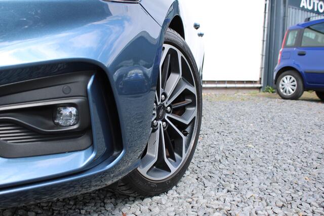 Ford FOCUS 1.5 EcoBoost ST Line Business Automaat, Trekhaak, LED, 18" LM velgen