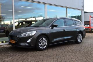 ford-focus-wagon-1.0-125pk-titanium