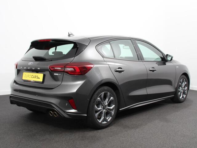 Ford FOCUS 1.0 Focus 125 PK HB ST-Line Automaat Navi Climate control cruise control Carplay LM velgen Parkeersensoren Led Matrix koplampen