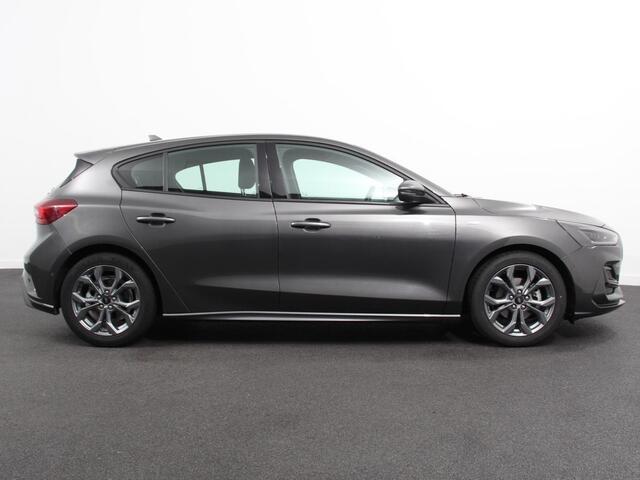 Ford FOCUS 1.0 Focus 125 PK HB ST-Line Automaat Navi Climate control cruise control Carplay LM velgen Parkeersensoren Led Matrix koplampen