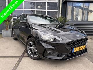 ford-focus-1.5-ecob.-st-line-automa