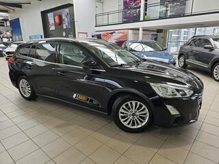 ford-focus-wagon-1.0-ecoboost-titan