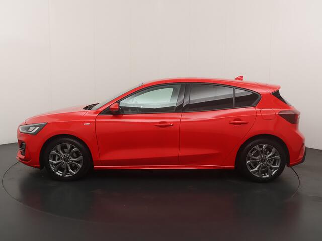 Ford FOCUS 125PK EcoBoost ST Line Business | Winter Pack | All season | Privacy glass | LED |